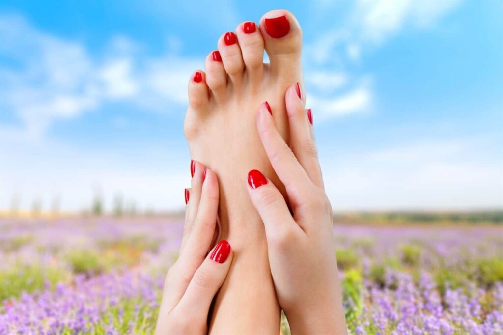 Fußpflegeprogramm: Mit gepflegten Füßen durch den Sommer. Das